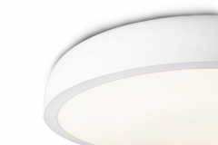 Cocotte in white detail